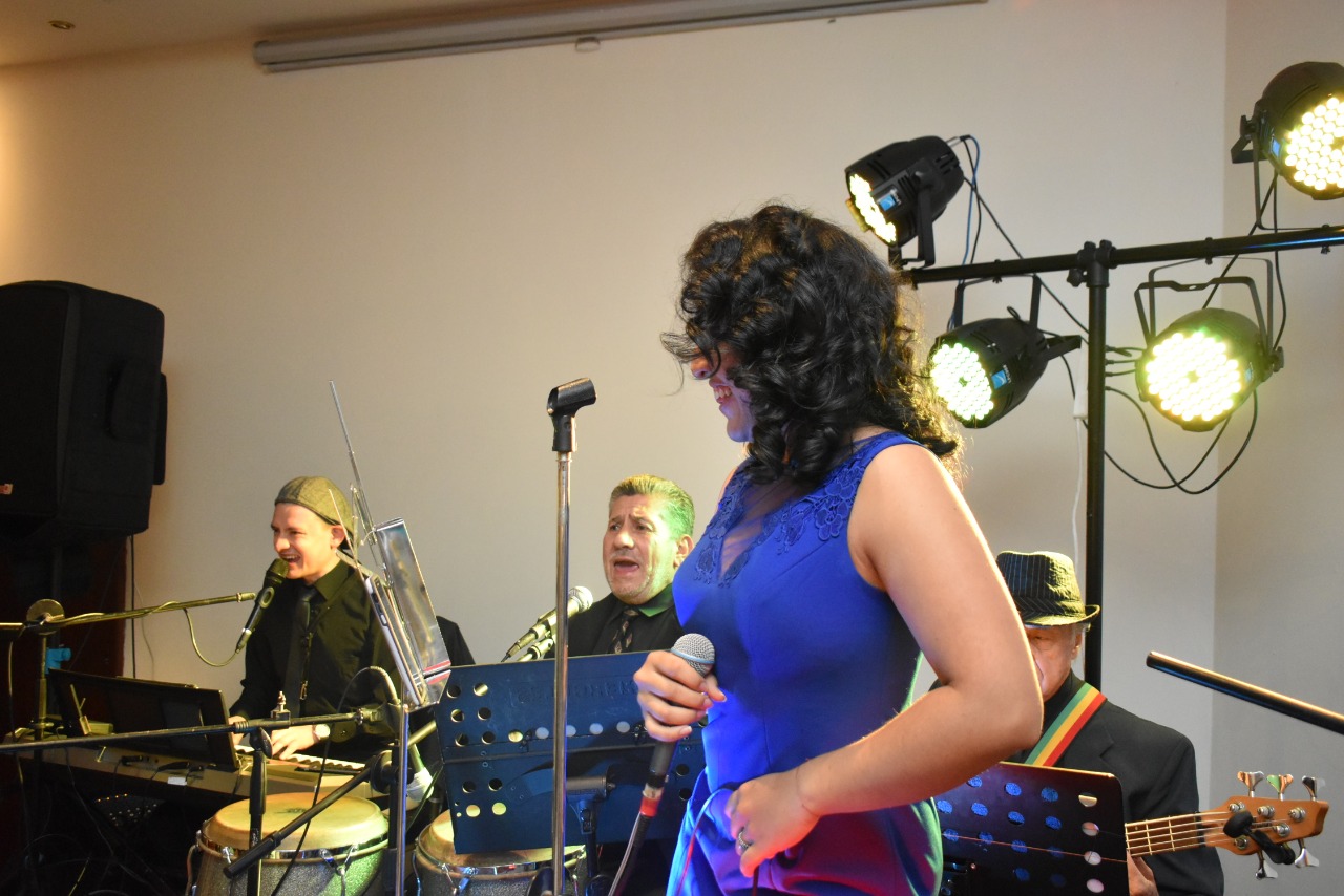 GRUPO PIPE SON (5 MUSICOS) Bailable y pop - Imagen 10
