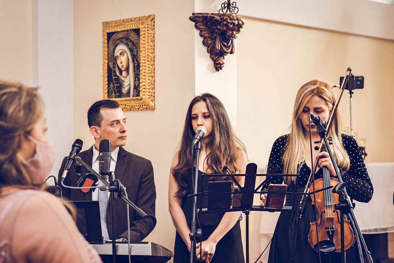 GRUPO DE 3 MUSICOS (TRIO) - Imagen 19